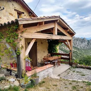 Maison Avec Vue Splendide, Au Calme Hébergement de vacances Sigottier